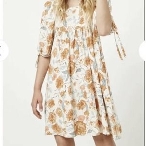 Hayden Los Angeles Dress Large Floral Boho Lined HY2609 Puff Sleeves Pockets